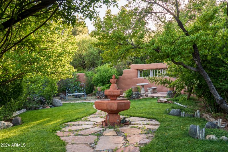 JL_3875NStagecoachRd-GardenPoolDock-25