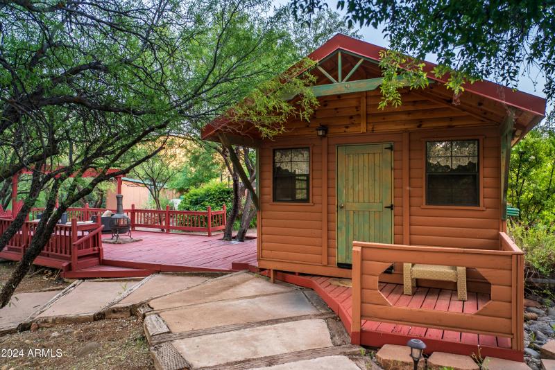 JL_3875NStagecoachRd-GardenPoolDock-14