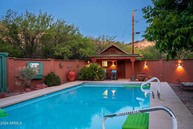 JL_3875NStagecoachRd-GardenPoolDock-09