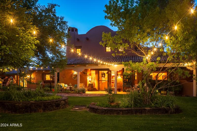 JL_3875NStagecoachRd-Home&Lawn-28