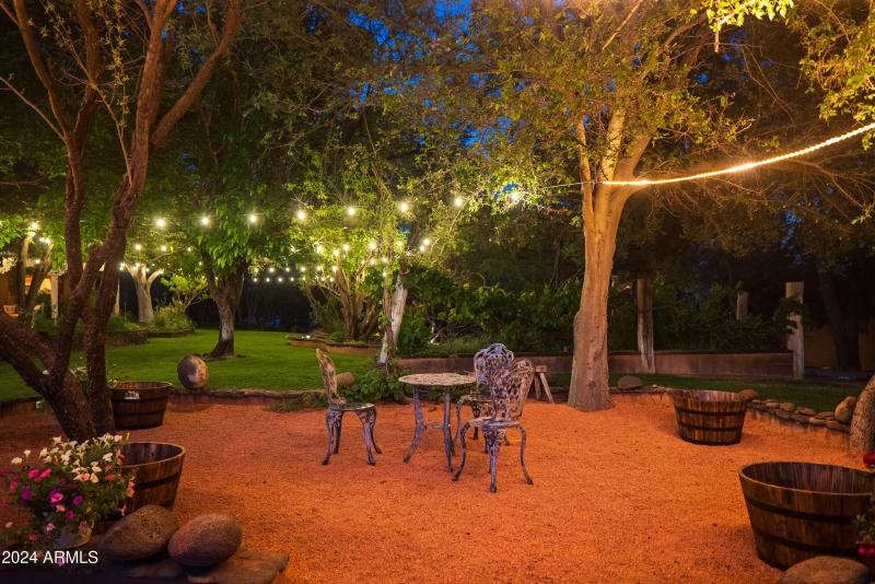 JL_3875NStagecoachRd-Home&Lawn-26