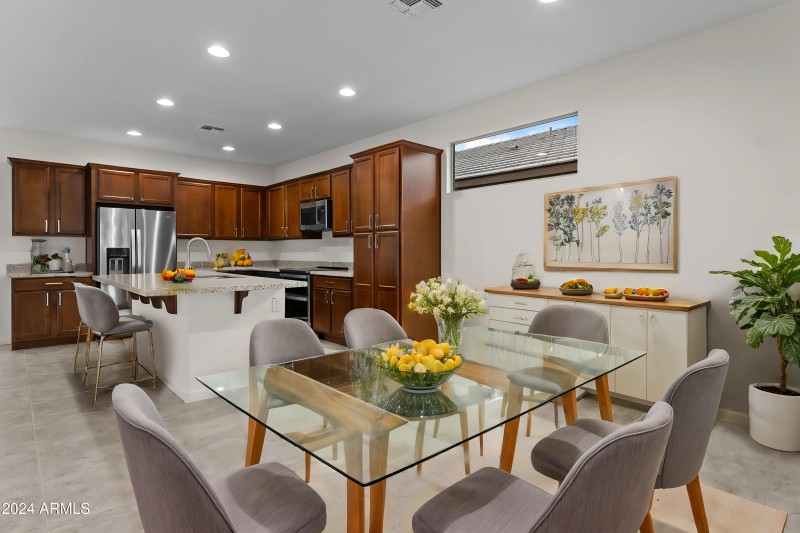 38-web-or-mls-DSC09964 - Dining Room - S