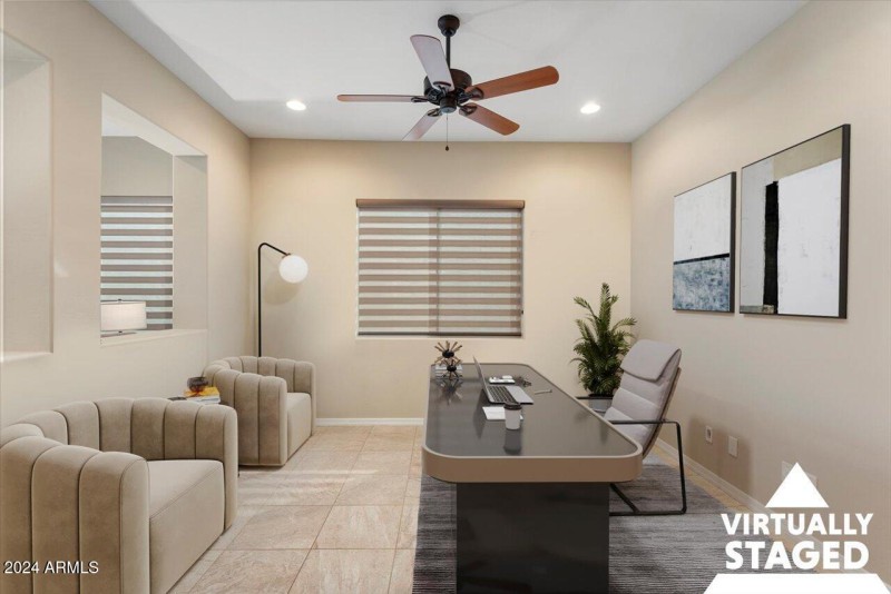 07-Office - Staged