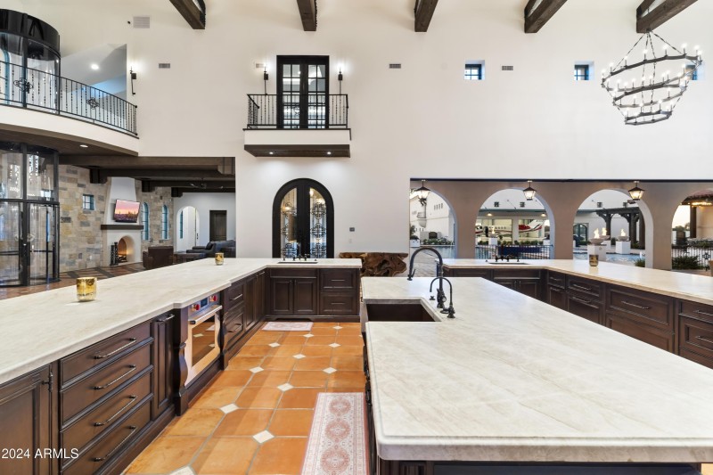 18-Kitchen