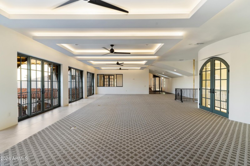 40-Bonus Room