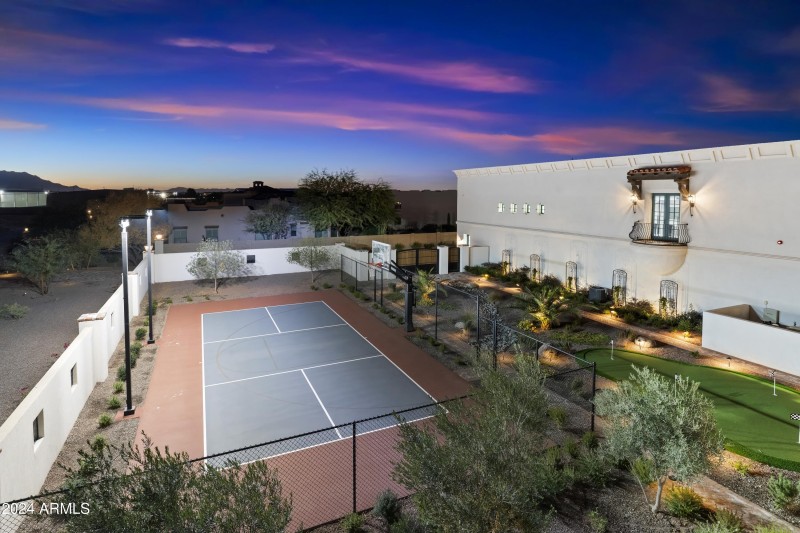 216-Sports Court