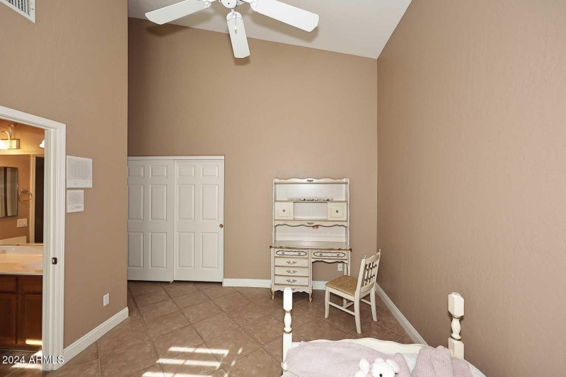 2nd Bedroom2