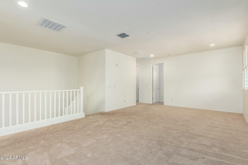 Loft 2