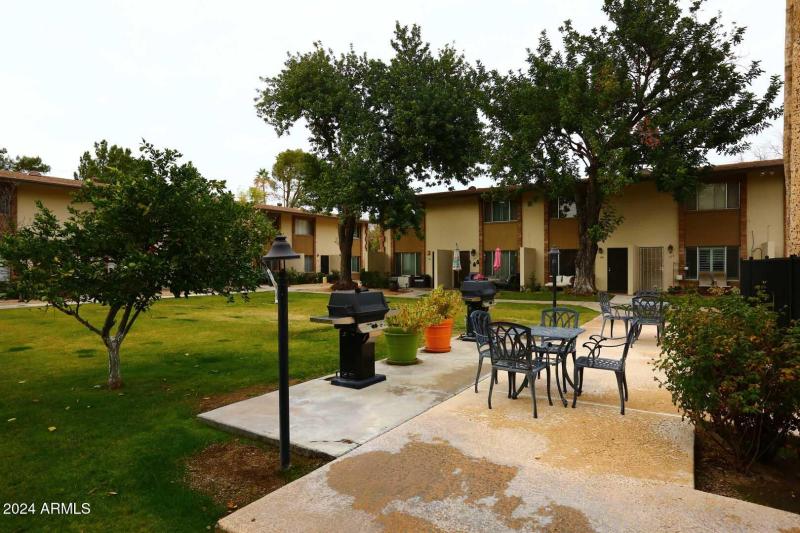 West Community BBQ GRills