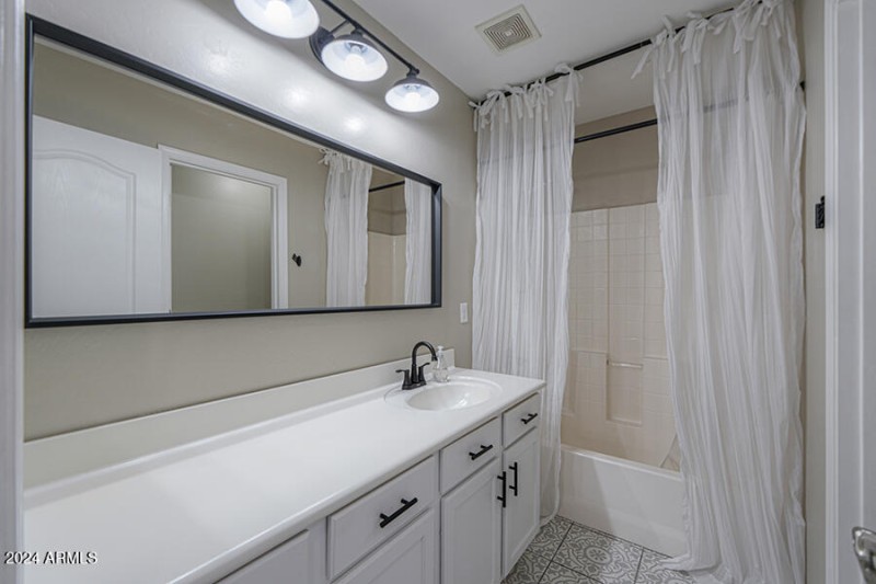 Full bathroom
