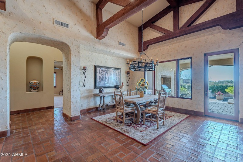 In Kitchen Dining