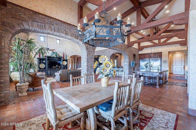 In Kitchen Dining