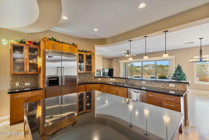 18-web-or-mls-Done Interior-29