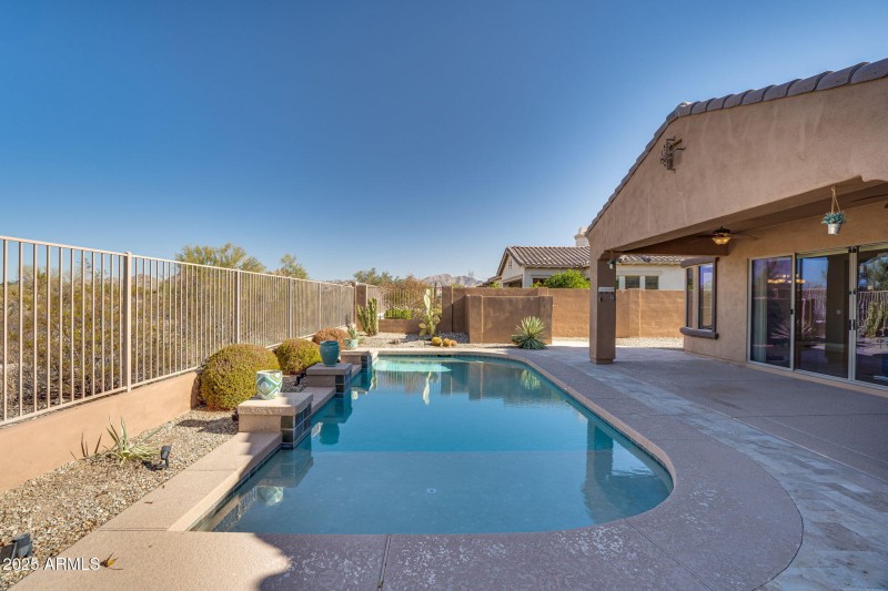 51-web-or-mls-Done Exterior-9