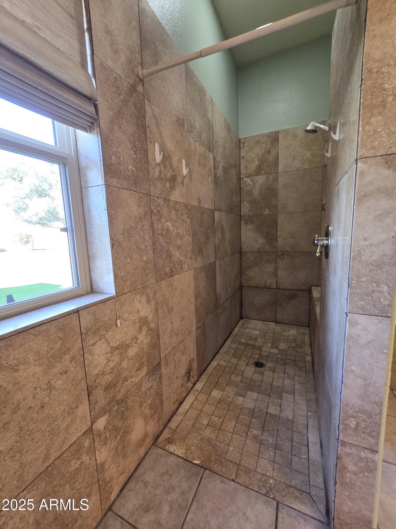 Another zero grade shower