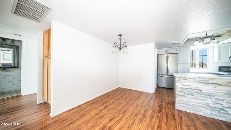 2020 W Union Hills Dr Unit 246-7