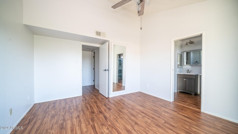 2020 W Union Hills Dr Unit 246-16