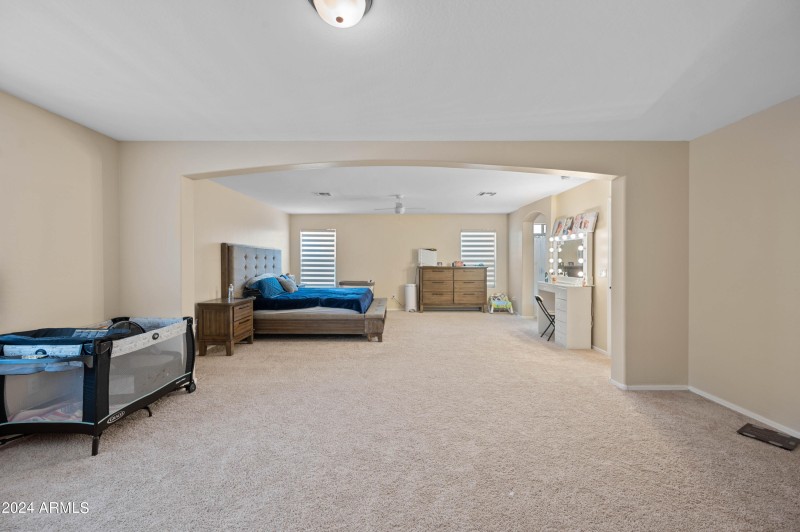 5677 s 239th dr buckeye, az 85326-15