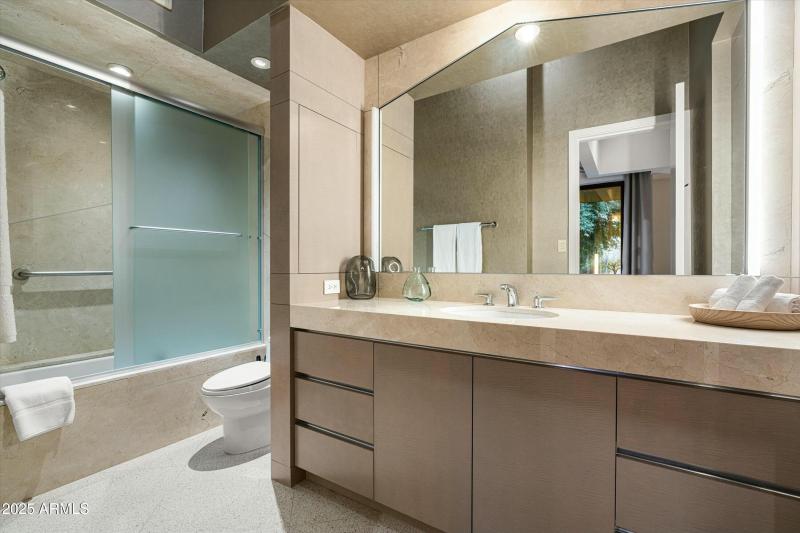 Guest House Bathroom