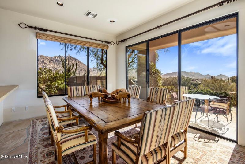 Expansive Dining or Hearth Room