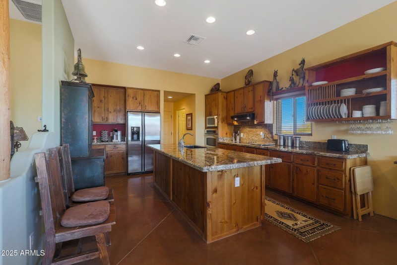 Lots of Cabinet Space