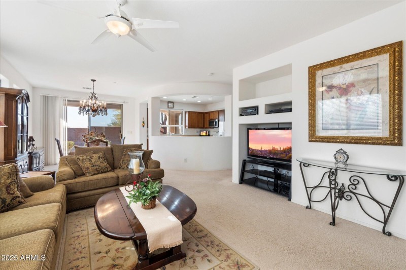 06-Living Room