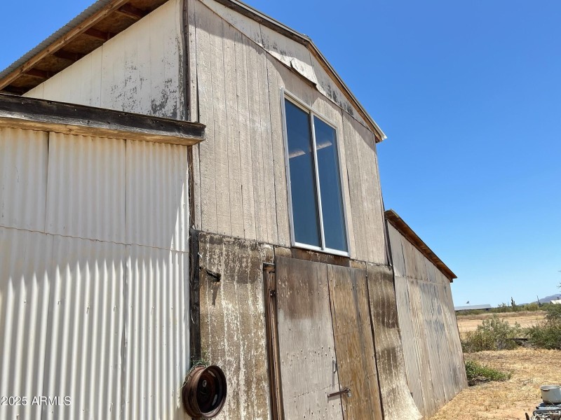 Barn