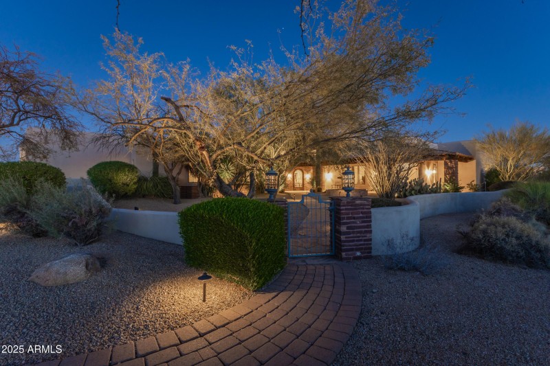 35931 N 82nd Pl-69