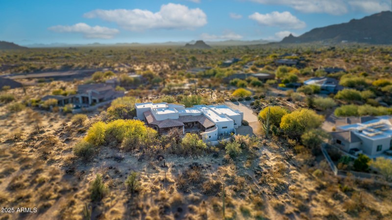 35931 N 82nd Pl-51