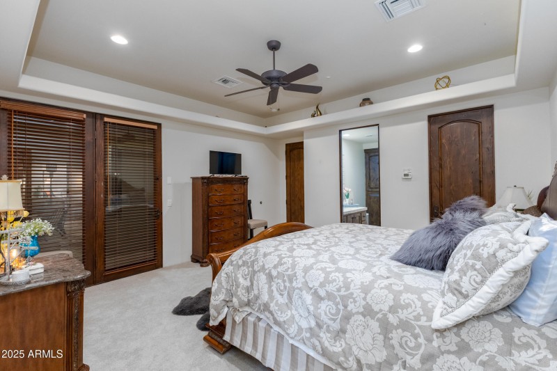 35931 N 82nd Pl-39