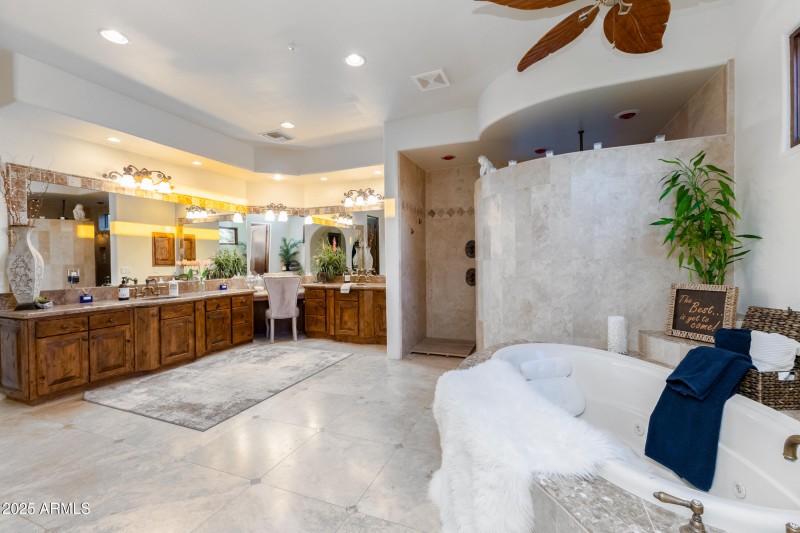 35931 N 82nd Pl-29