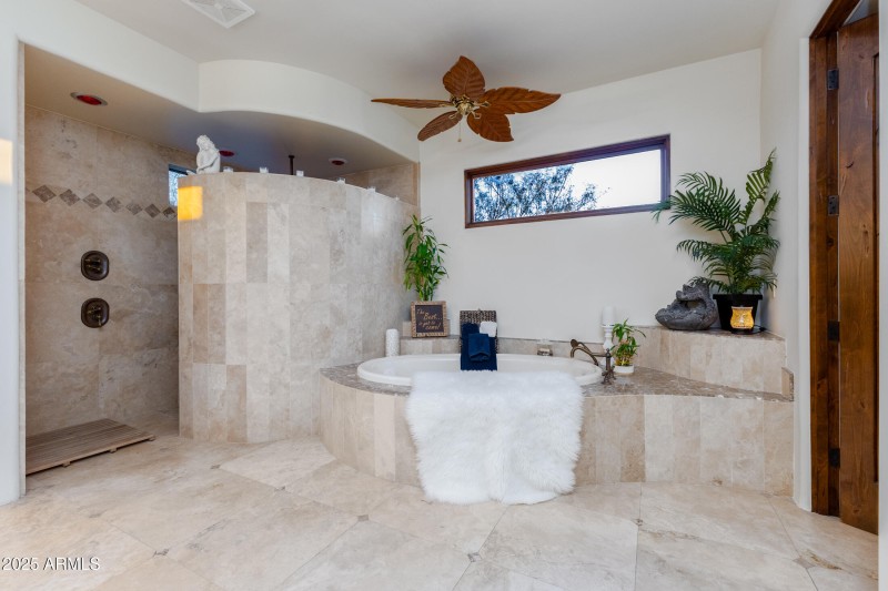 35931 N 82nd Pl-28