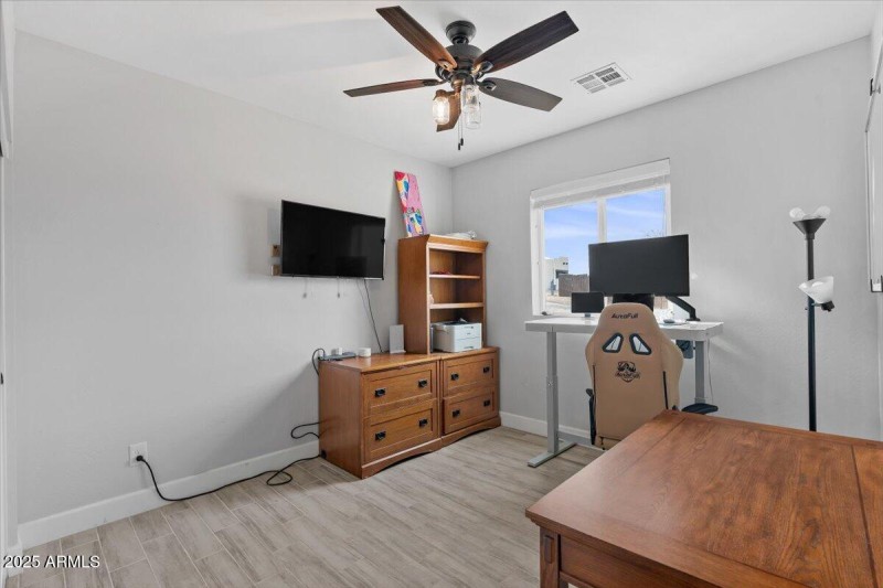 32-Bedroom 3
