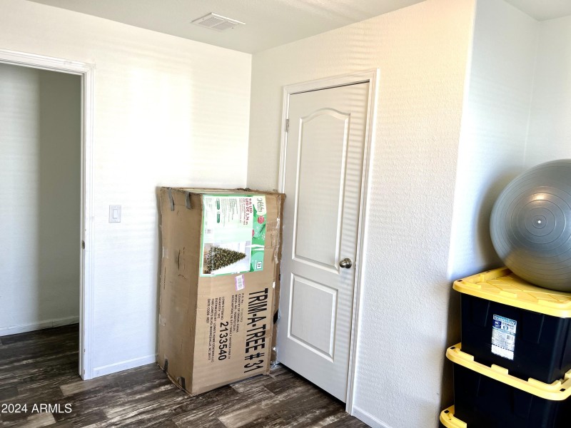 2ND BEDROOM CLOSET AREA
