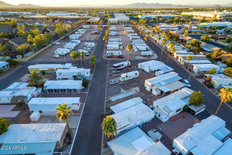 HOLIDAY VILLAGE COMMUNITY