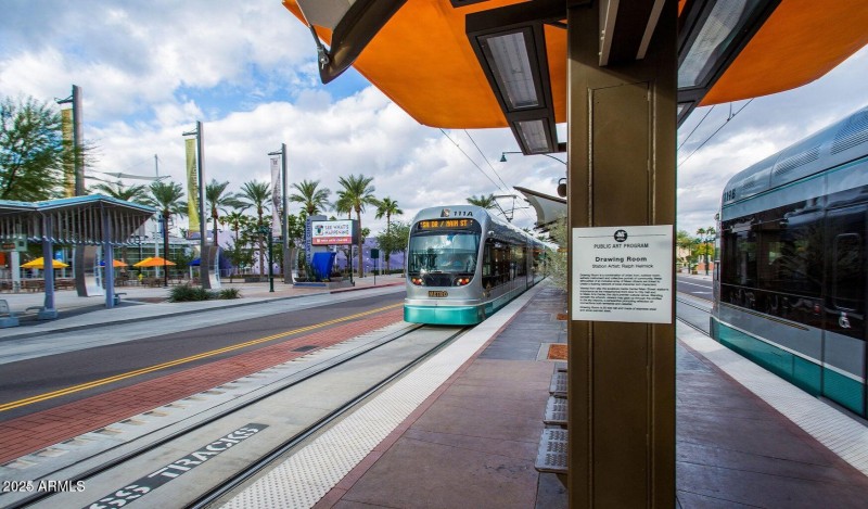 LIGHT RAIL