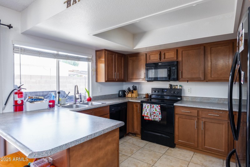 3953 W Evans Dr-16