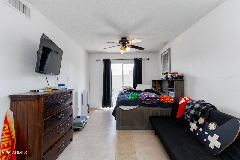 3953 W Evans Dr-23