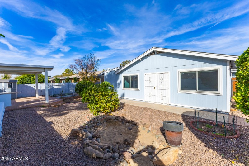 Backyard to House