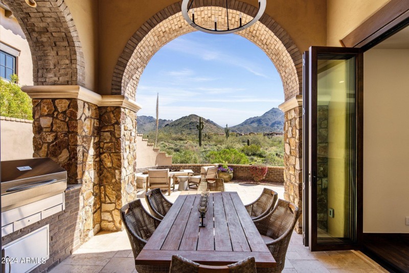 Outdoor BBQ & entertainment space