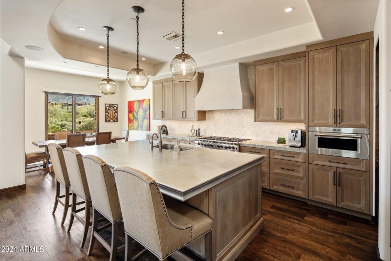 Chef's kitchen