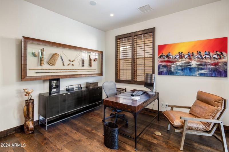 Guest bedroom / Office