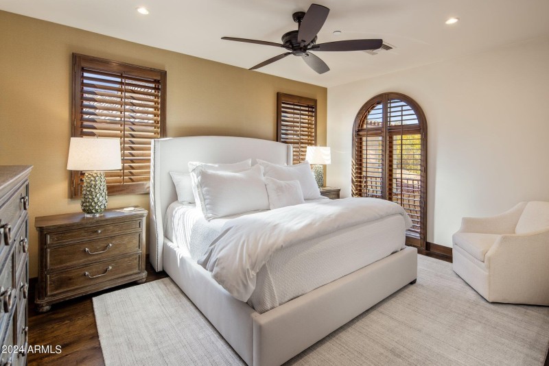 Guest bedroom 2