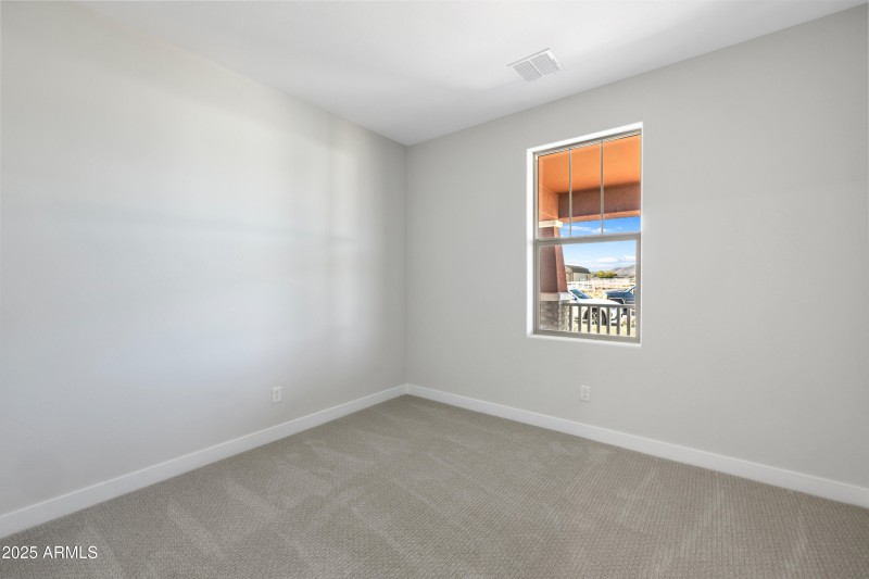 018_Bedroom