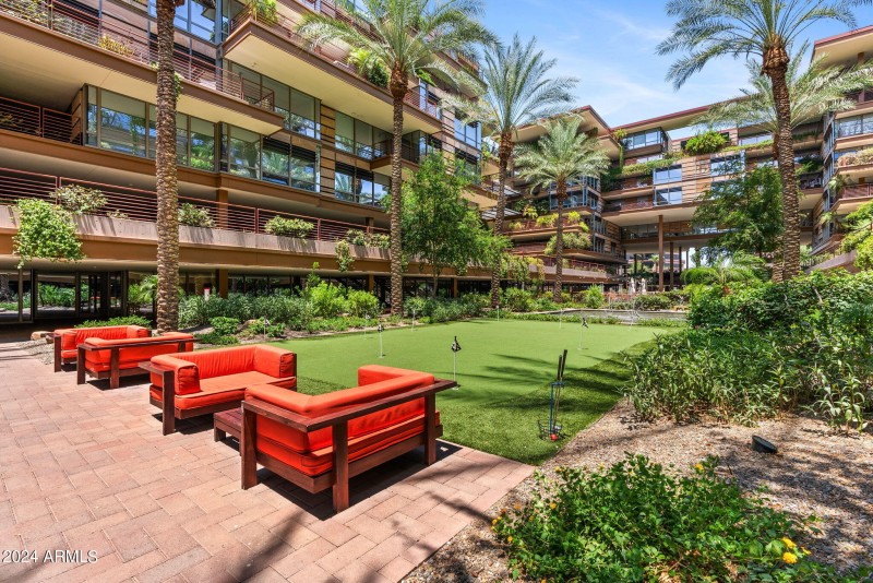 Central Space with Putting Green