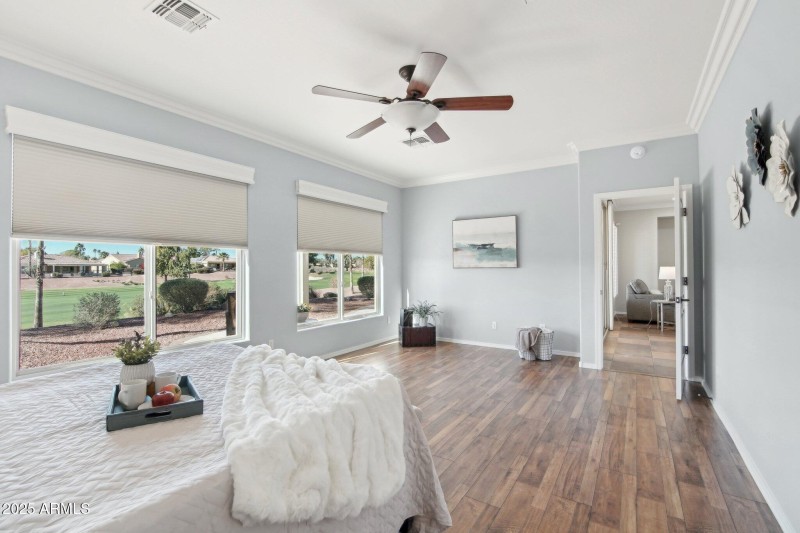 10-web-or-mls-N Arrellaga Dr-017r
