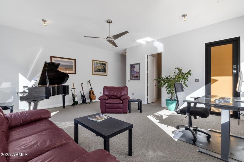 60-web-or-mls-15418-castillo-dr