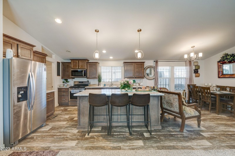 6722 W Taylor St-12