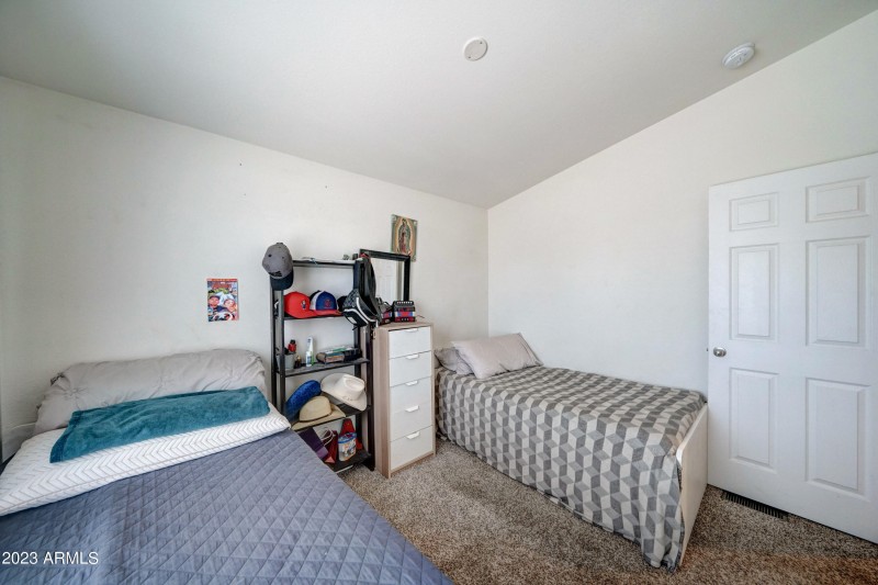 6722 W Taylor St-21