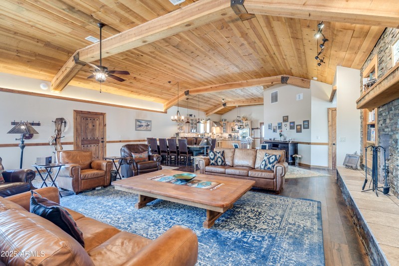 Curly Horse Ranch-12